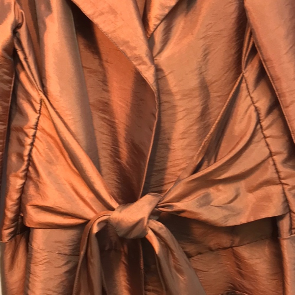 Iridescent Xl Tie Front Blouse With Wide Collar - image 3